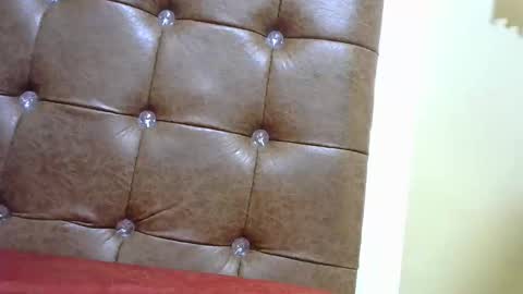 Snapshot of decraze chatting on 11.11.25 decraze online show from 11.11.25