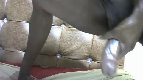 Snapshot of decraze chatting on 12.19.25 decraze online show from 12.19.25