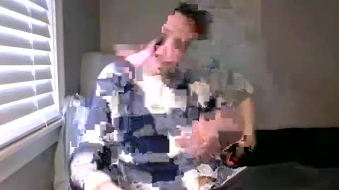 Snapshot of dee4dayz19 chatting on 01.12.25 Dee4dayz online show from 01.12.25