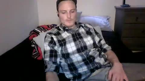 Snapshot of dee4dayz19 chatting on 12.19.25 Dee4dayz online show from 12.19.25