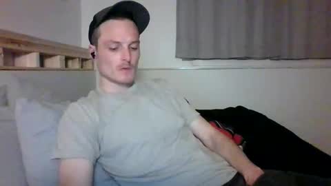 Snapshot of dee4dayz19 chatting on 02.18.26 Dee4dayz online show from 02.18.26