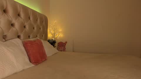 Denise online show from 02.22.25