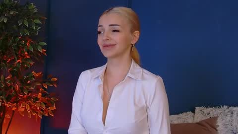 DeeaVIP online show from 04.03.26