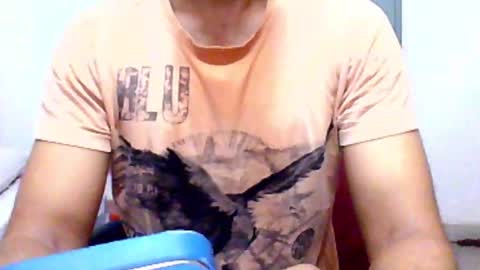 Snapshot of deepak4ualways chatting on 03.03.25 sandy4umylove2014 online show from 03.03.25