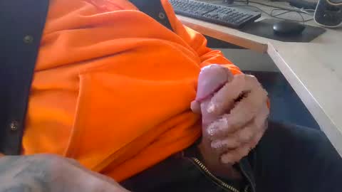 Snapshot of deepstrokes25 chatting on 01.15.25 deepstrokes25 online show from 01.15.25