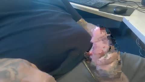 Snapshot of deepstrokes25 chatting on 09.29.25 deepstrokes25 online show from 09.29.25