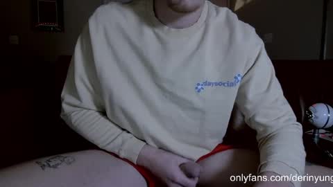 Snapshot of deeyungguy chatting on 04.02.26 more content and goodies online show from 04.02.26