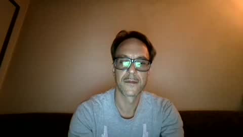 Snapshot of degrandis chatting on 07.07.26 Luka Magic online show from 07.07.26