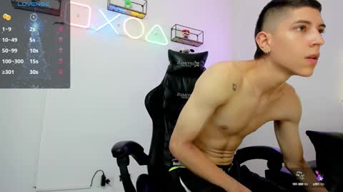 Snapshot of dei_v_48 chatting on 12.07.24 DEIVY online show from 12.07.24