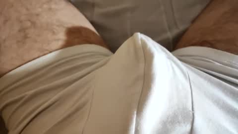 Snapshot of deilan83 chatting on 01.01.25 Deilan model no face Private open online show from 01.01.25