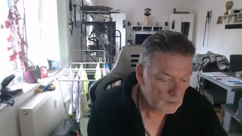 Snapshot of deinprinz2312 chatting on 03.15.26 deinprinz2312 online show from 03.15.26