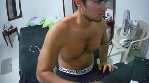 deividellobo online show from 02.13.25