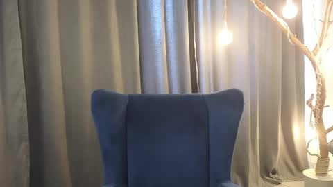 deliaeffy online show from 04.18.26