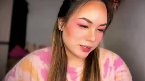 iyalicious online show from 02.14.26