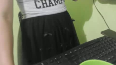 delicious_kitty4u online show from 11.15.25