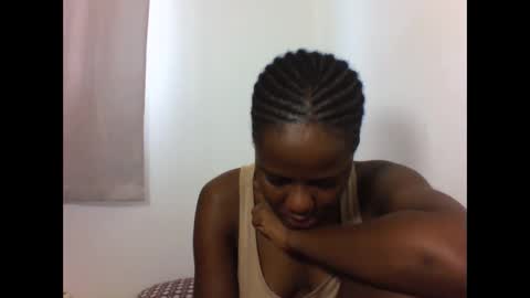 Snapshot of deliciousbabe01 chatting on 05.06.26 EVAH online show from 05.06.26