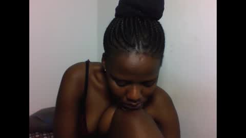Snapshot of deliciousbabe01 chatting on 05.26.26 EVAH online show from 05.26.26