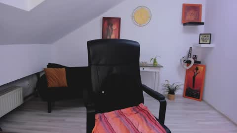 DeliciousLolly online show from 04.27.26