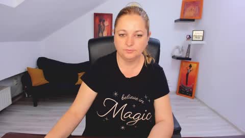 DeliciousLolly online show from 05.22.26