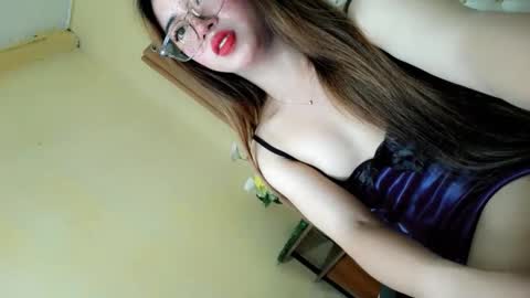Sophie online show from 04.21.26