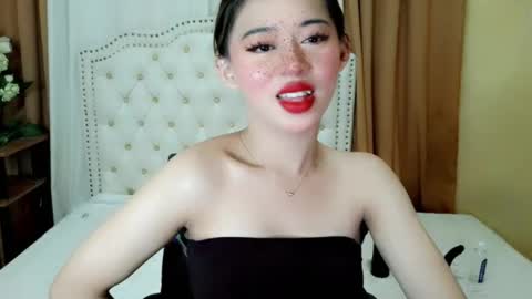 Sophie online show from 06.20.26