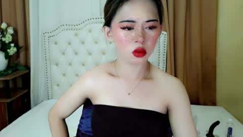 Sophie online show from 06.22.26