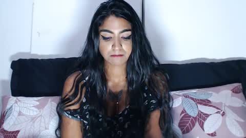 Delilah Blaze online show from 01.23.25