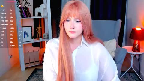 Snapshot of delilahtaylor chatting on 10.18.25 Delilah or Laila online show from 10.18.25