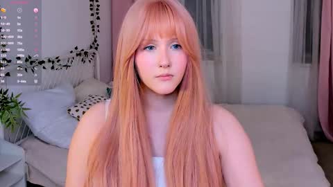 Snapshot of delilahtaylor chatting on 10.19.25 Delilah or Laila online show from 10.19.25