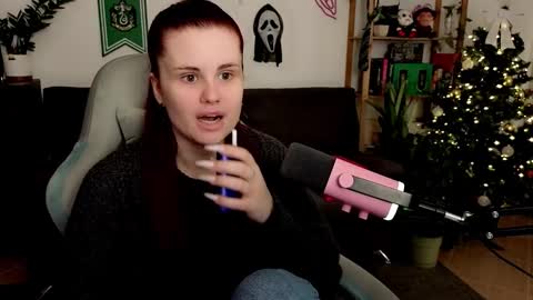 dellacrush_ online show from 12.22.25