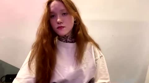Snapshot of dellastraley chatting on 07.13.26 Aneka online show from 07.13.26