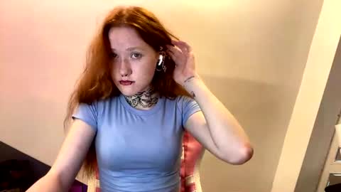 Snapshot of dellastraley chatting on 07.26.26 Aneka online show from 07.26.26