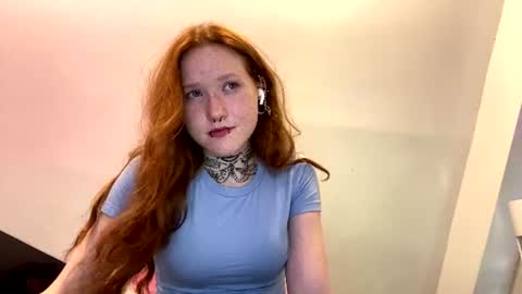 Snapshot of dellastraley chatting on 07.27.26 Aneka online show from 07.27.26