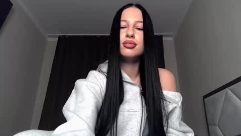 Snapshot of delly_love chatting on 10.06.25 delly_love online show from 10.06.25