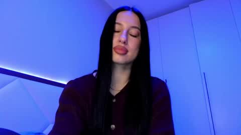 delly_love online show from 04.28.26