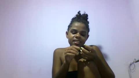 Snapshot of delphineee chatting on 03.21.26 delphine online show from 03.21.26