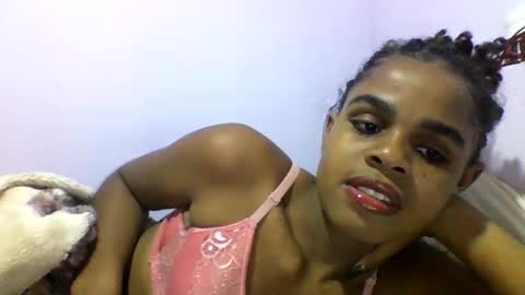 Snapshot of delphineee chatting on 03.22.26 delphine online show from 03.22.26