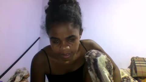 Snapshot of delphineee chatting on 03.25.26 delphine online show from 03.25.26