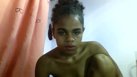 Snapshot of delphineee chatting on 03.30.26 delphine online show from 03.30.26