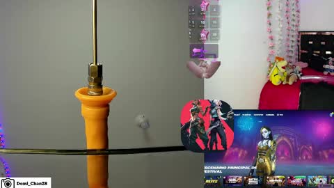 Snapshot of demi_chan chatting on 04.21.26 demiii online show from 04.21.26