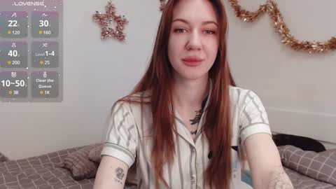 Snapshot of demiamour chatting on 01.10.25 Demi. not your babybabebb and other shit online show from 01.10.25