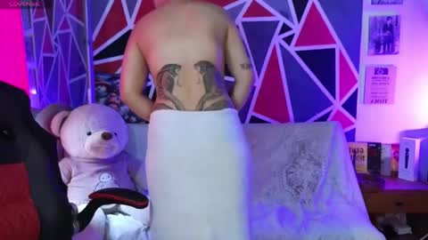 DEMI online show from 04.06.26