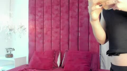 Snapshot of demon_foxx chatting on 04.12.26 online show from 04.12.26