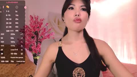 Lana online show from 02.28.26