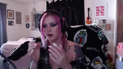 Demoness Mina online show from 03.11.25