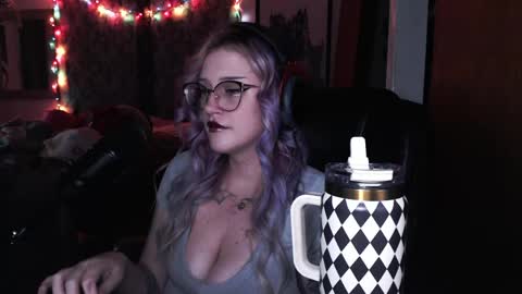 Demoness Mina online show from 04.17.26