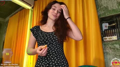 Snapshot of demurelixir chatting on 02.01.25 Yana online show from 02.01.25