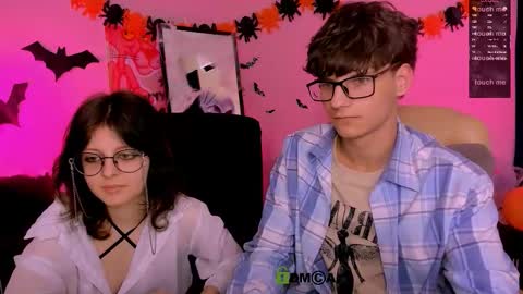 Den online show from 10.30.25