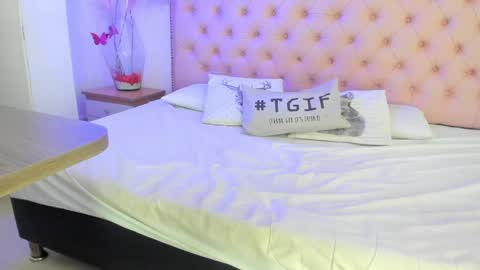 denisse_logan online show from 04.13.26