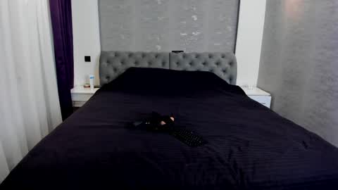 DomDenizee   online show from 04.20.26